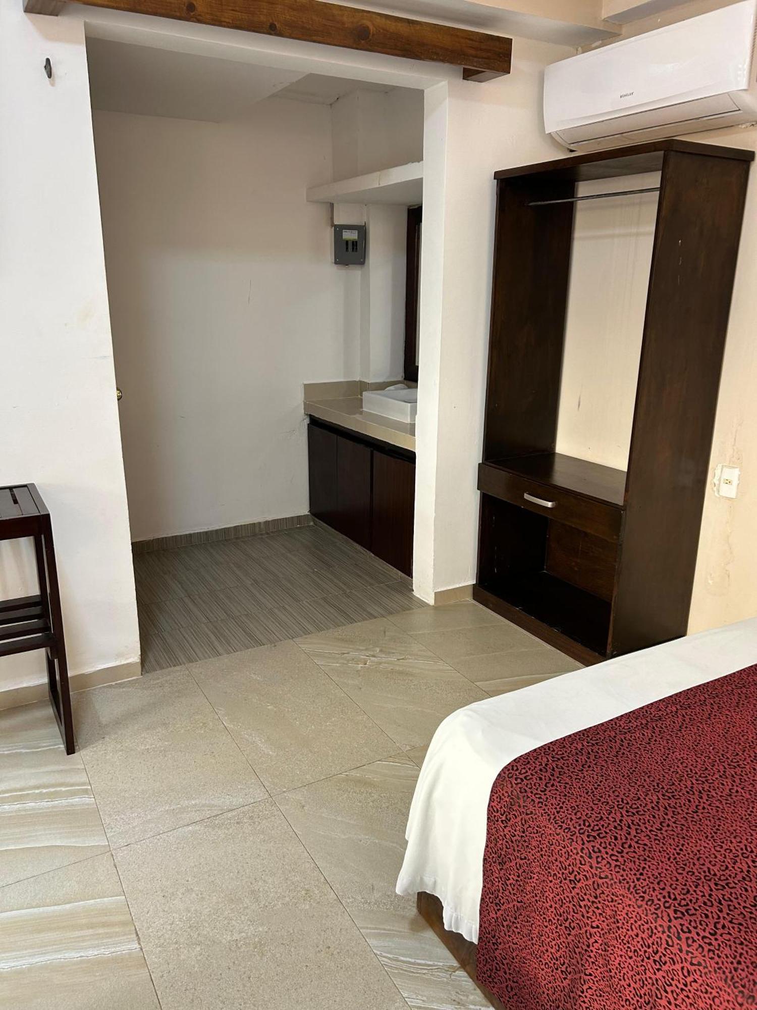 Framfor Inn تْشيتومال المظهر الخارجي الصورة